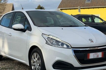 Peugeot 208 40.000 km 10.490 &euro; Trebbin 14959