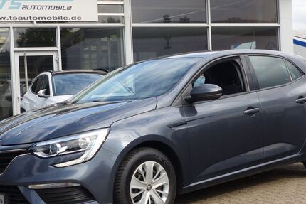 Renault Megane 95.200 km 8.490 &euro; Soltau 29614