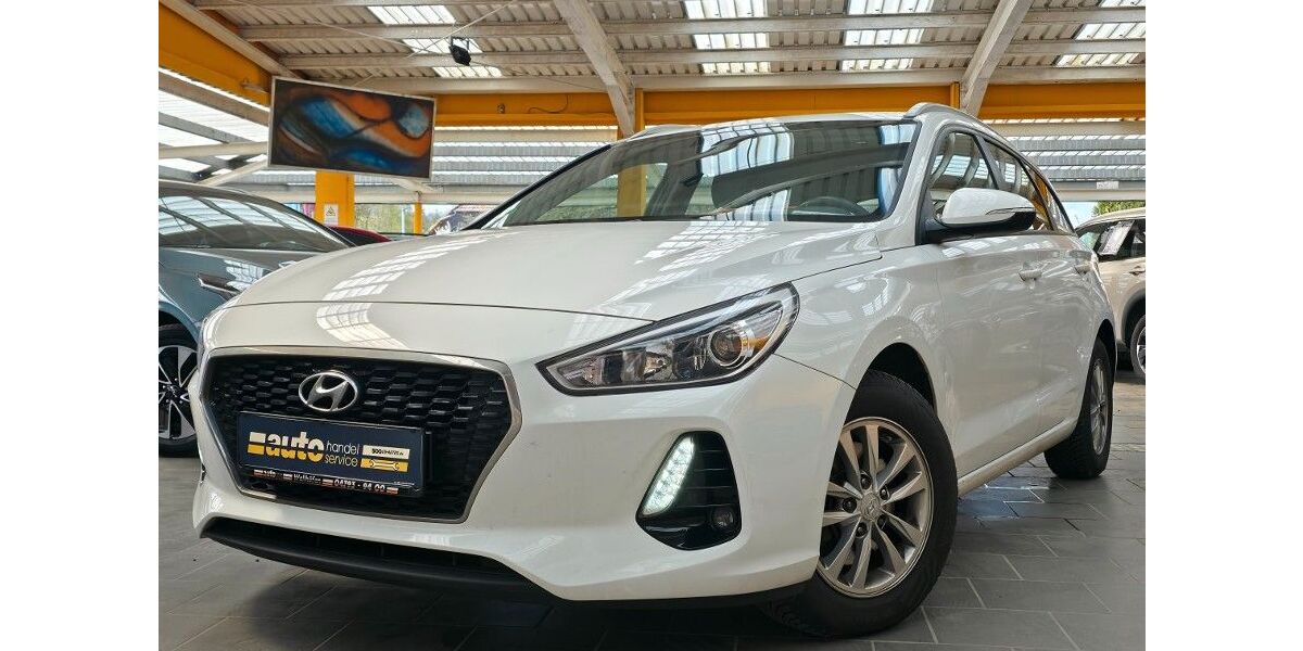 Hyundai i30 127.400 km 11.495 &euro; Heide 25746