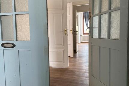 Wohnung Varel - 4 Zimmer, 150 m&sup2;, 1.100&euro; | Angebot:26267997