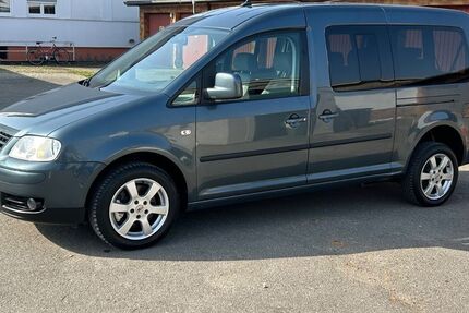 VW Caddy Maxi 203.500 km 7.999 &euro; Freiburg 79108