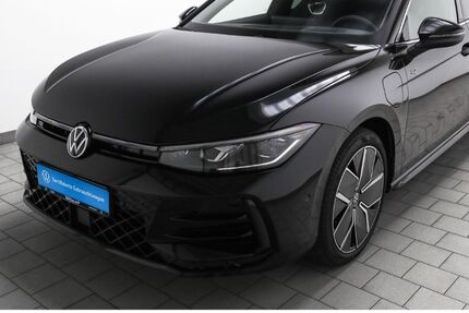 VW Passat 11.440 km 41.850 &euro; Holzminden 37603