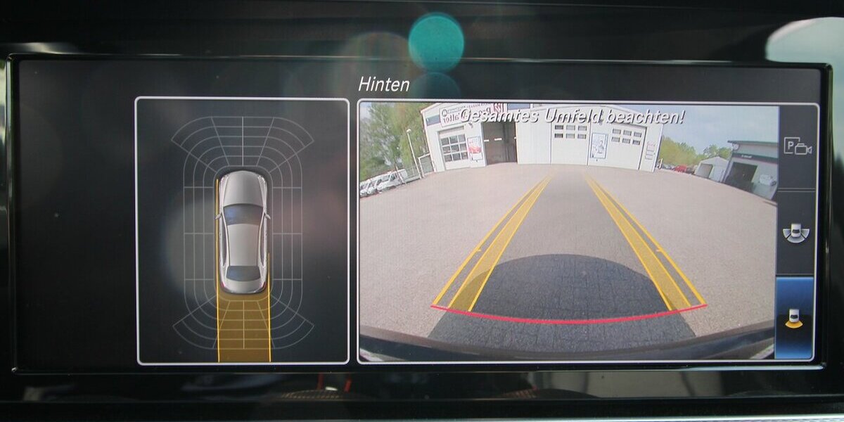 Mercedes-Benz E 220 d Avantgarde NAVI+LED+KAMERA+STANDHEIZUNG 36.458 km 38.500 &euro; Hagenow 19230