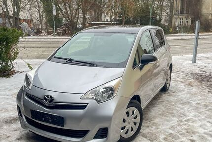 Toyota Verso-S 132.200 km 6.500 &euro; Potsdam 14482