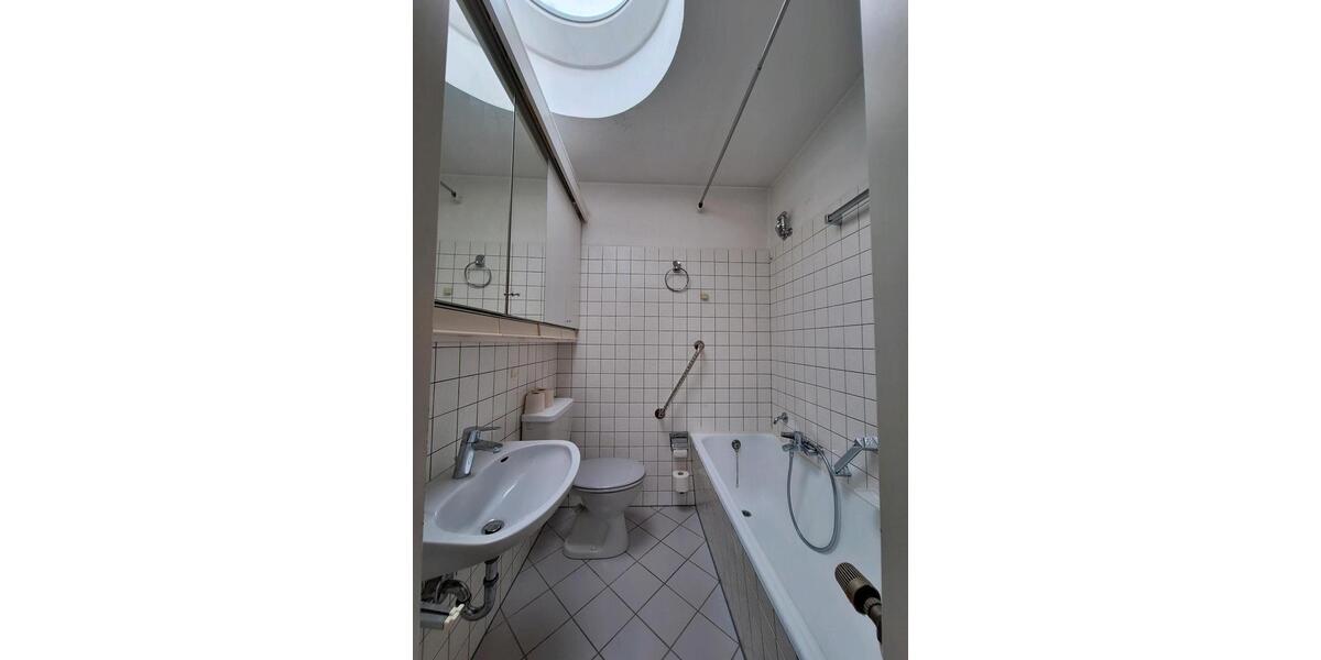 Reihenhaus Konstanz Dettingen-Wallhausen - 5 Zimmer, 155 m&sup2;, 2.850&euro; | Angebot:25409094