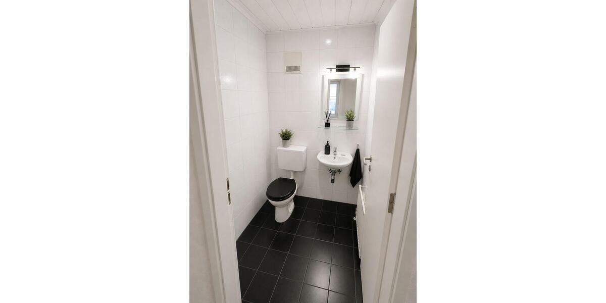 Erdgeschoßwohnung Heubach - 4.5 Zimmer, 102 m&sup2;, 1.350&euro; | Angebot:26449305