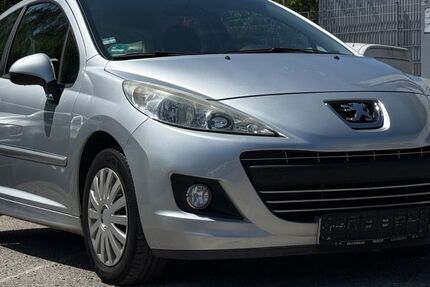 Peugeot 207 122.500 km 2.690 &euro; Reutlingen 72766