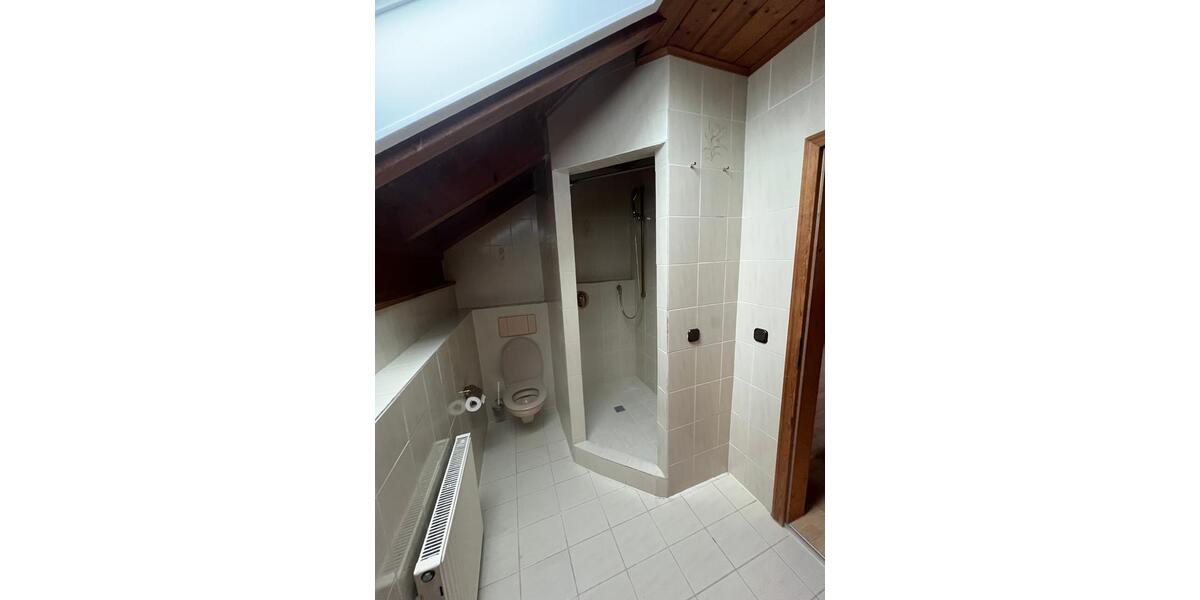 Charmante Doppelhaushälfte- ab sofort bezugsfrei! 4 zimmer