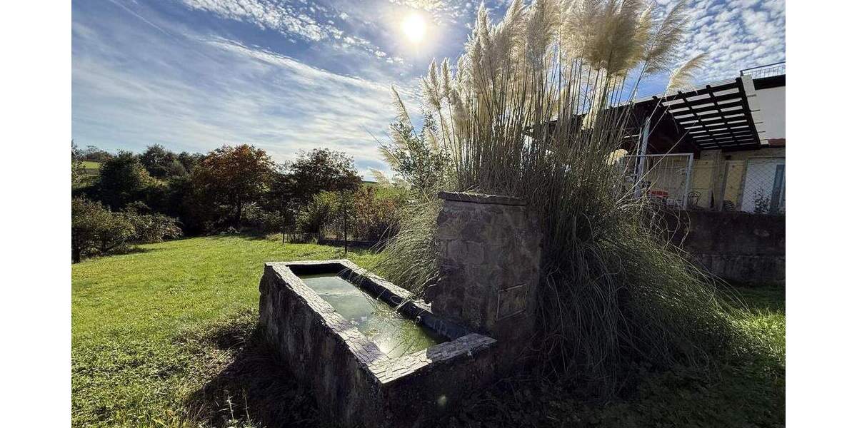 Ihr Zuhause im Grünen: Großes Grundstück, Ruhe & Weitblick in Tübingen-Pfrondorf! 8 zimmer