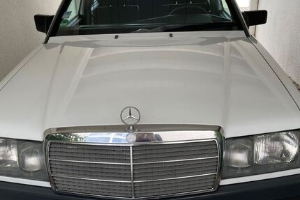 Mercedes-Benz 190 146.134 km 9.900 &euro; Althengstett 75382