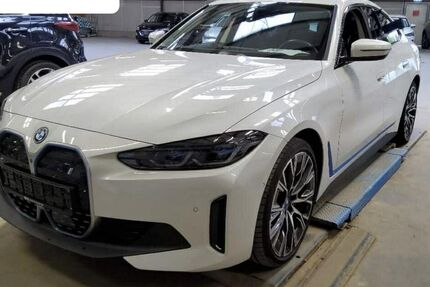 BMW i4 77.886 km 34.950 &euro; Steinbach-Hallenberg OT Herges-Hallenberg 98587