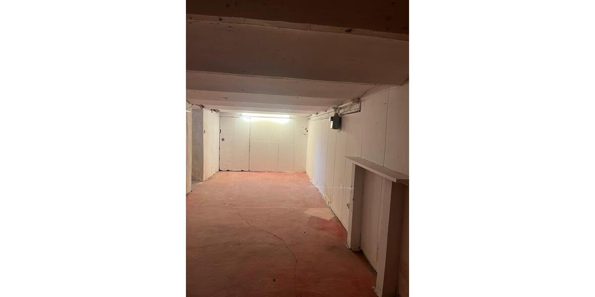 Etagenwohnung Weiden in der Oberpfalz - 3 Zimmer, 89 m&sup2;, 900&euro; | Angebot:25626146