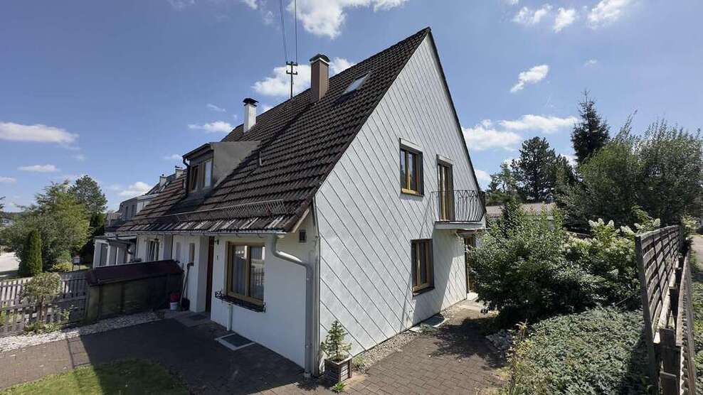 Haus zum Kaufen in Wolfratshausen-Waldram 795.000 € 104 m² 6 zimmer