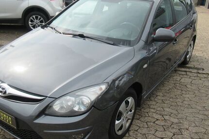 Hyundai i30 194.000 km 2.450 € Nordenham 26954