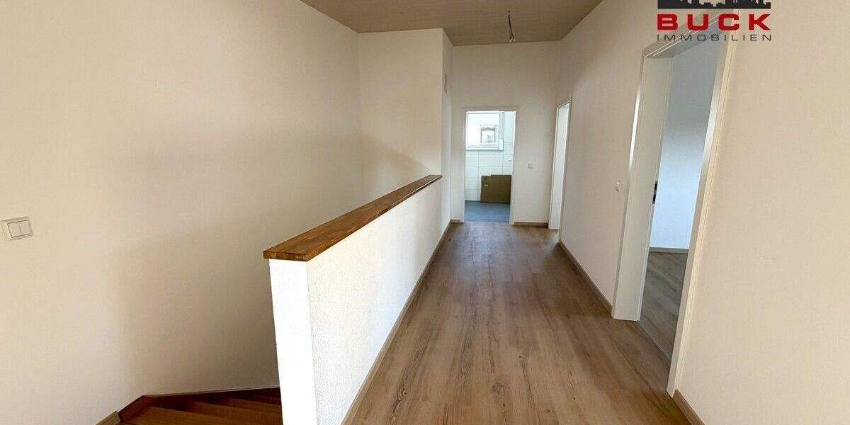Doppelhaushälfte Böhmenkirch Treffelhausen - 5 Zimmer, 135 m&sup2;, 1.350&euro; | Angebot:25473780