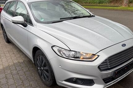 Ford Mondeo 129.000 km 10.990 &euro; Lebach 66822