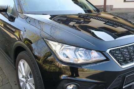 Seat Arona 67.900 km 13.900 € Müllenbach 53520