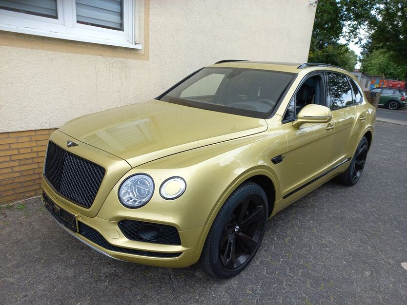 Bentley Bentayga 33.800 km 123.999 € Frankfurt 65933