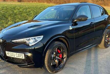 Alfa Romeo Stelvio 36.900 km 49.990 &euro; Engen 78234