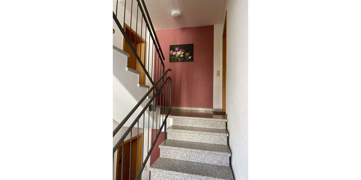 Etagenwohnung Pfedelbach - 3 Zimmer, 90 m&sup2;, 285.000&euro; | Angebot:25733296