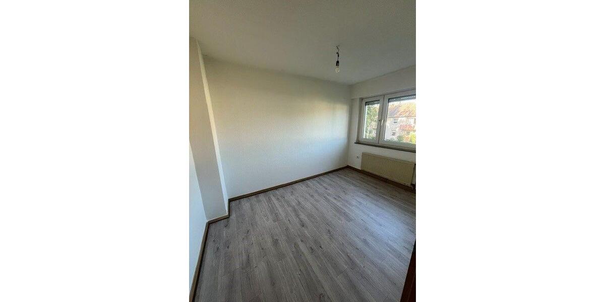 Geräumige 4-Zimmer-Wohnung in Elsdorf mit Balkon 4 zimmer