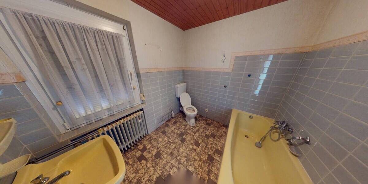 Einfamilienhaus Bad Sachsa - 4 Zimmer, 130 m&sup2;, 94.900&euro; | Angebot:26475263