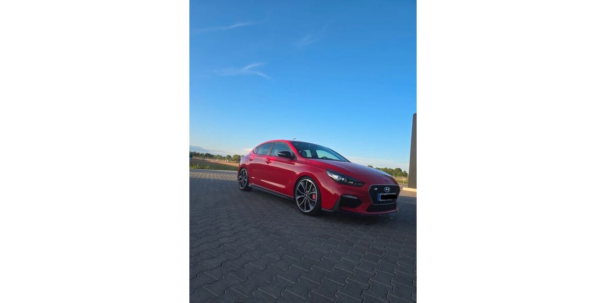 Hyundai i30 91.000 km 18.600 &euro; Wesendorf 29392