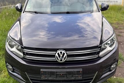 VW Tiguan 250.600 km 7.899 € Bremen 28717