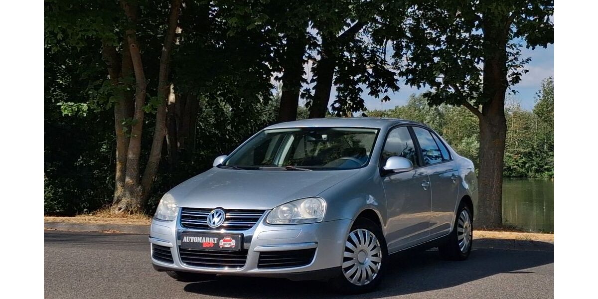 VW Jetta 169.000 km 2.499 &euro; Inden 52459
