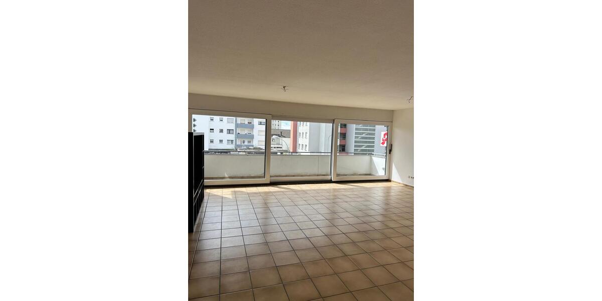 Etagenwohnung Limburg an der Lahn - 4 Zimmer, 165 m&sup2;, 349.000&euro; | Angebot:26779496
