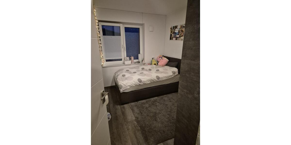 Dachgeschoßwohnung Bad Oeynhausen Dehme - 3 Zimmer, 75 m&sup2;, 1.099&euro; | Angebot:26632421