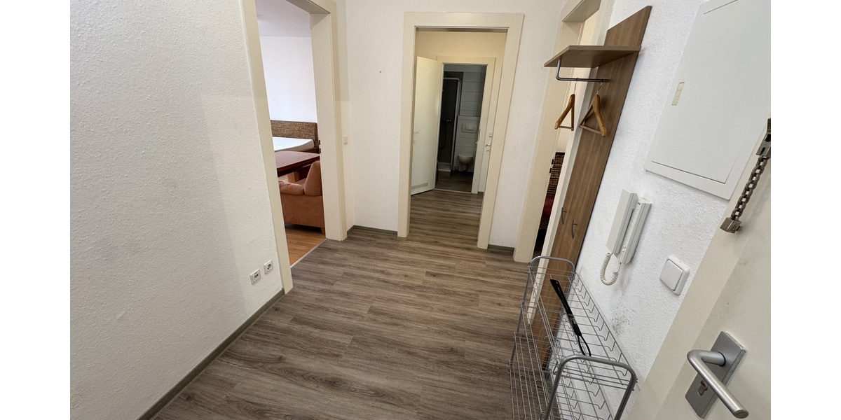 Direkte Innenstadtlage! möblierte 2 Zimmerwohnung mit Balkon! - Etagenwohnung Gera Debschwitz | Angebot:26876779