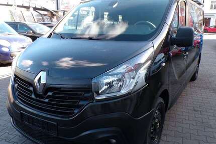 Renault Trafic 216.000 km 9.990 &euro; Berlin 12347