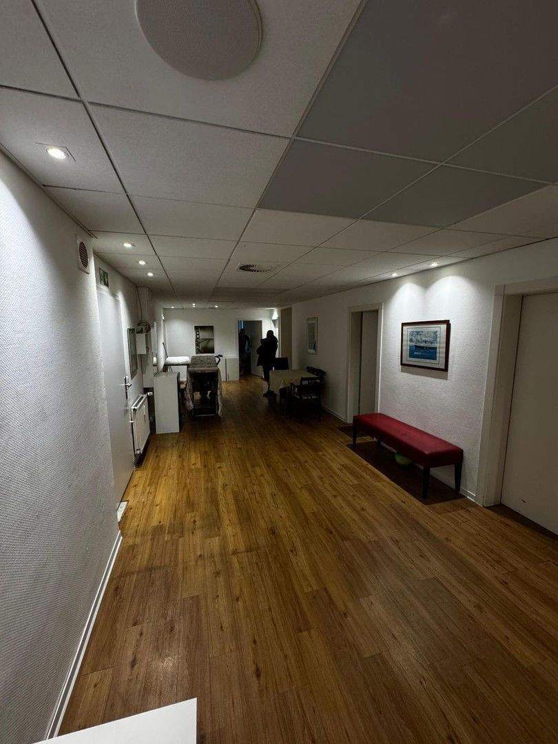 Große 5-Zimmer-Wohnung Etage in zentraler Lage von Bremen - WG 5 zimmer