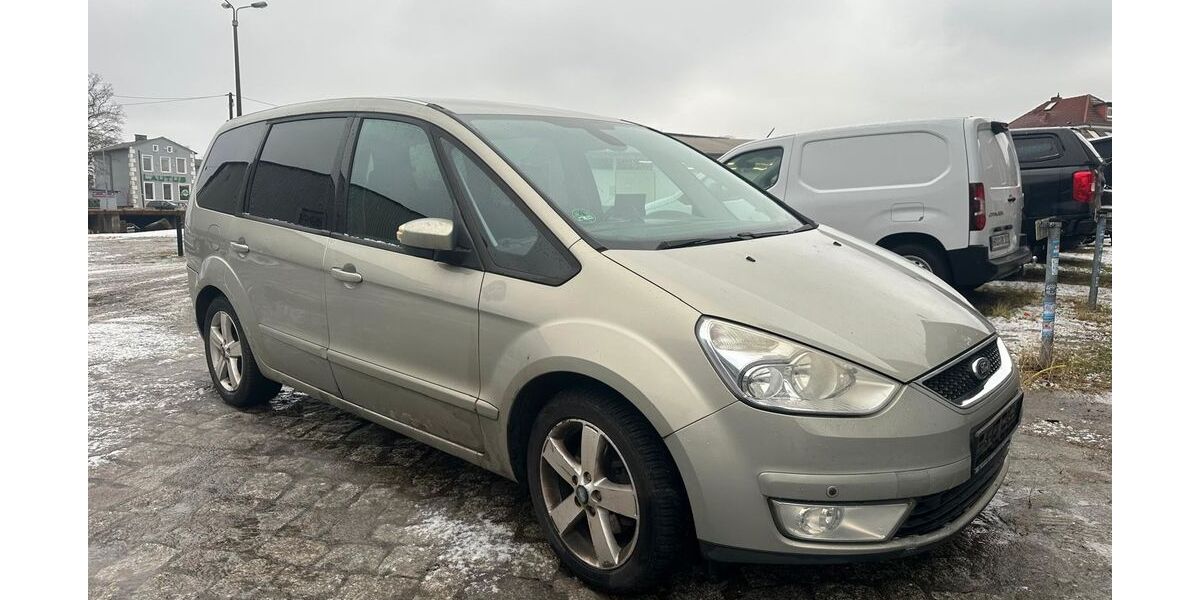 Ford Galaxy 385.227 km 2.499 &euro; Rostock 18069
