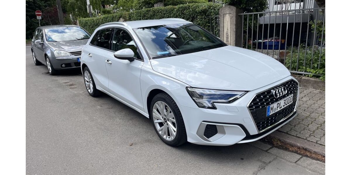 Audi A3 23.900 km 24.900 &euro; München 80803
