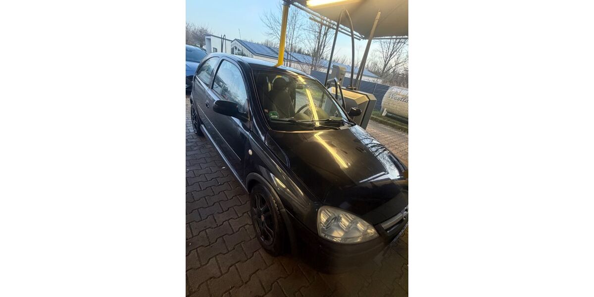 Opel Corsa 222.000 km 990 &euro; Völklingen 66333