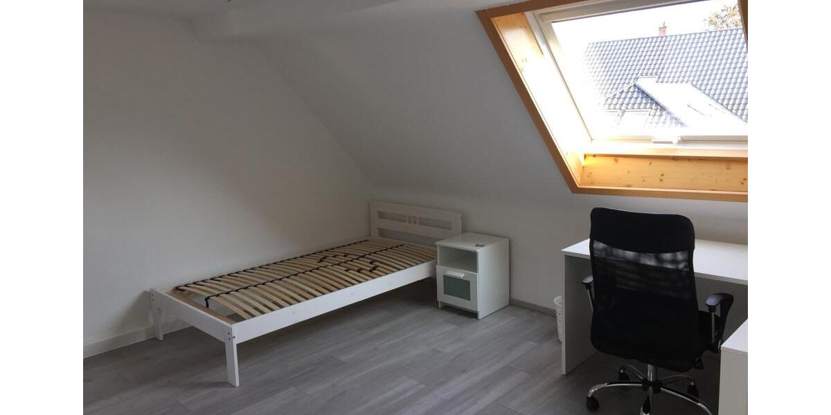 Doppelhaushälfte Villingen-Schwenningen Schwenningen - 6 Zimmer, 130 m&sup2;, 337.500&euro; | Angebot:27018180