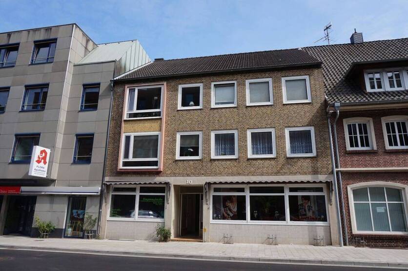 Gepflegte, ruhige 2-Zimmer-Wohnung mit Balkon in Innenstadtlage