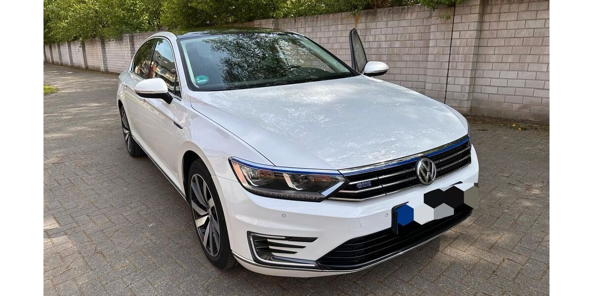 VW Passat 171.000 km 15.490 &euro; Bottrop 46240