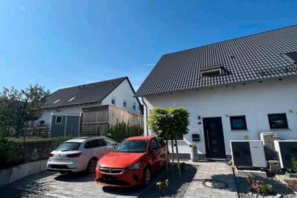 Moderne Doppelhaushälfte, Vollmöbliert, in Burglengenfeld