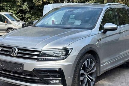 VW Tiguan 157.000 km 25.990 € München 81243
