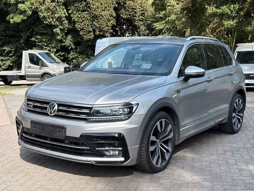 VW Tiguan 157.000 km 25.990 € München 81243