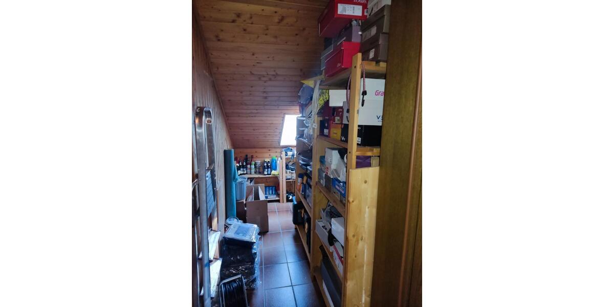 Dachgeschoßwohnung Ebsdorfergrund - 3 Zimmer, 115 m&sup2;, 750&euro; | Angebot:26406725