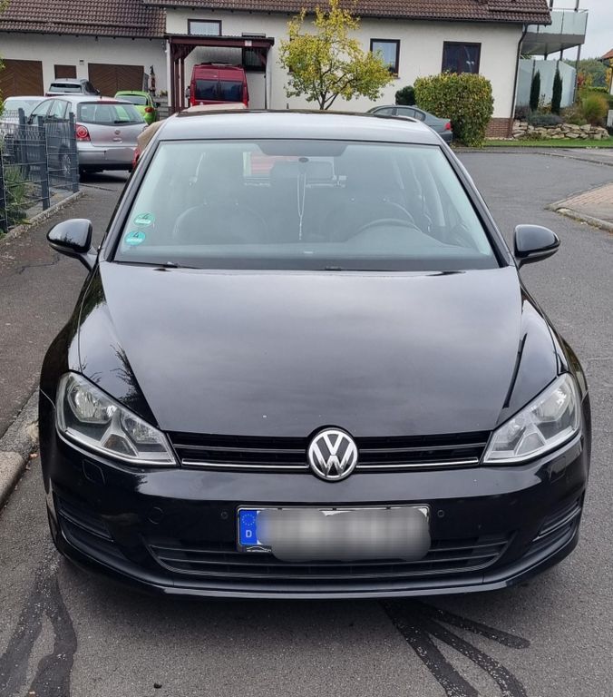 VW Golf 233.000 km 8.499 € Dipperz 36160