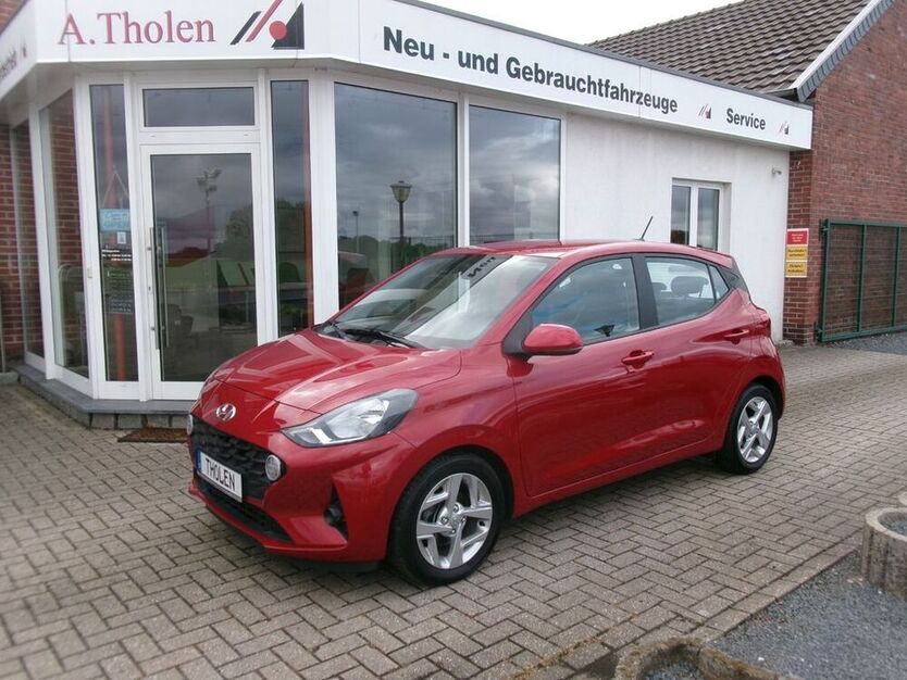 i10