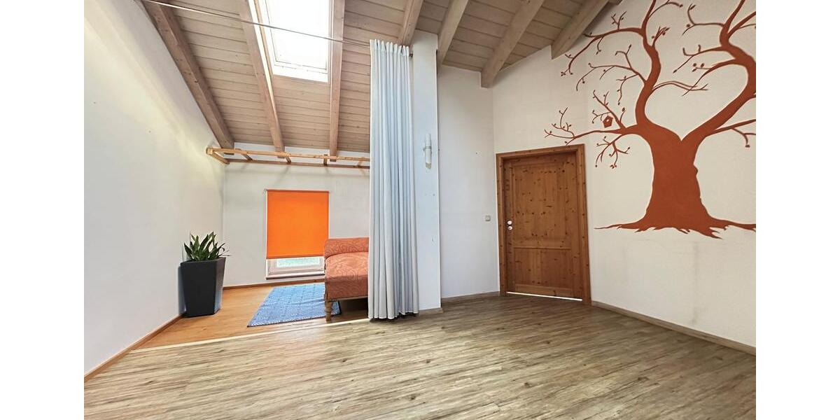 Doppelhaushälfte Coburg - 4 Zimmer, 106 m&sup2;, 1.200&euro; | Angebot:24715179