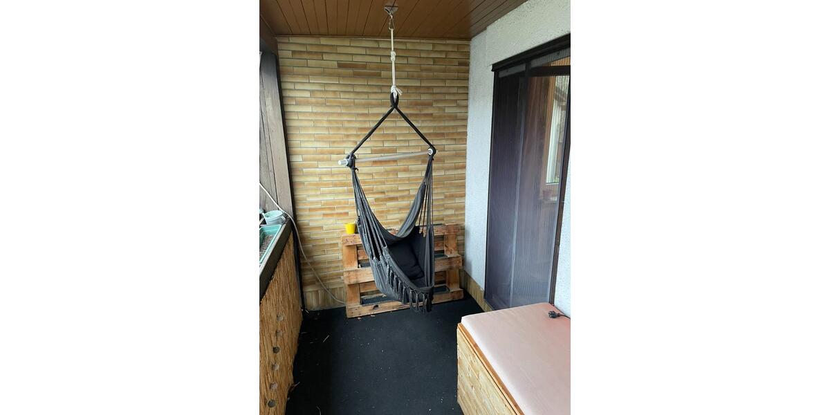 Dachgeschoßwohnung Windeck - 3 Zimmer, 95 m&sup2;, 750&euro; | Angebot:25307156