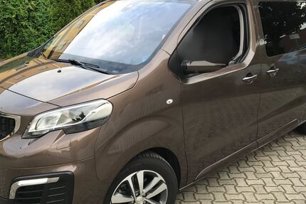 Peugeot Traveller 154.000 km 18.990 &euro; Berlin 14089