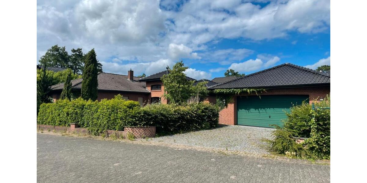 Bungalow Lohne (Oldenburg) - 11 Zimmer, 177 m&sup2;, 529.000&euro; | Angebot:26870841